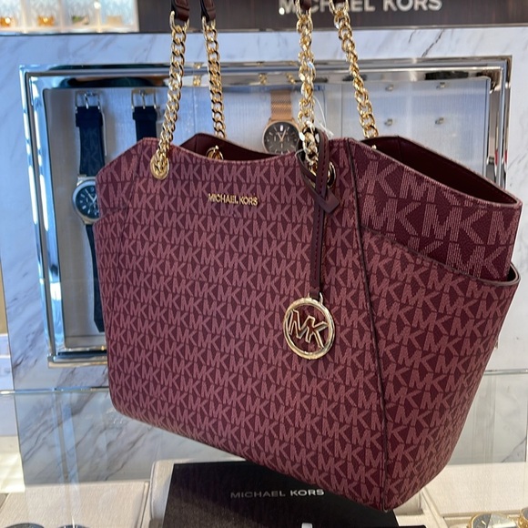 MICHAEL KORS 
Jet Set Travel Large Signature Chain Shoulder Tote Bag
Oxblood
NWT - Picture 4 of 16